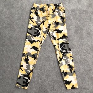 Camo Patterned Leggings
